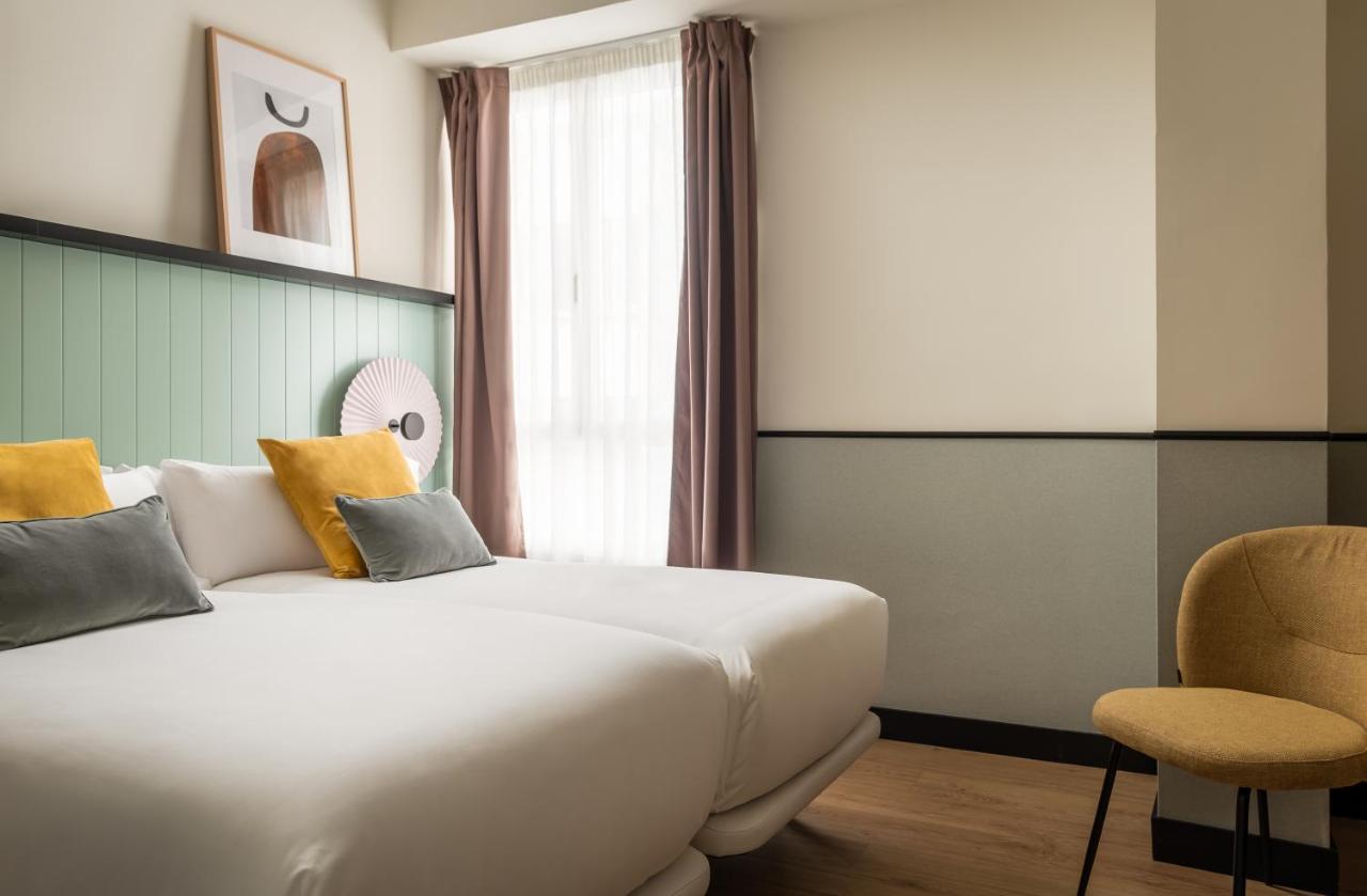 Twin Room,1269263011:JPEG