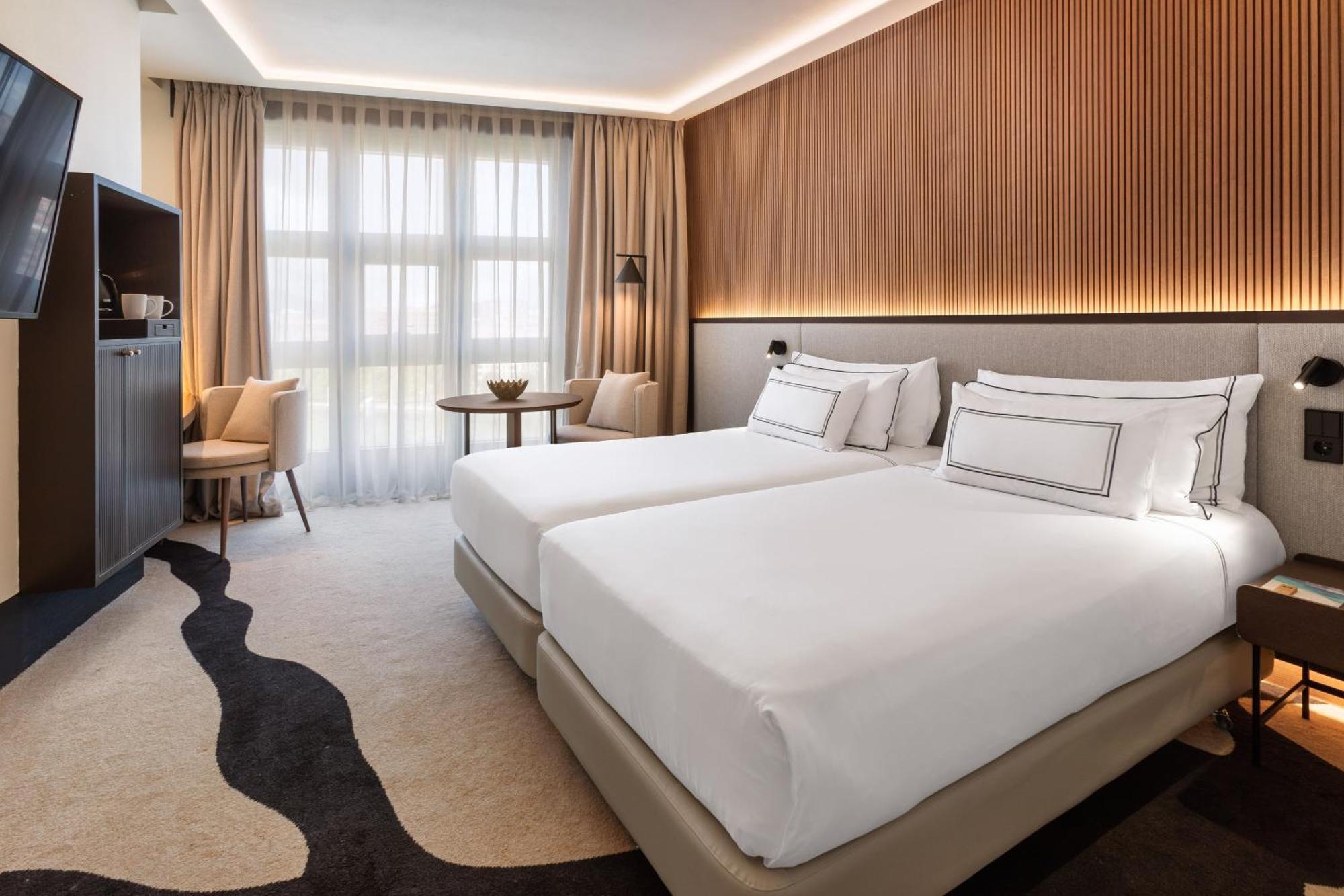 Meliá Room,1765153508:JPEG