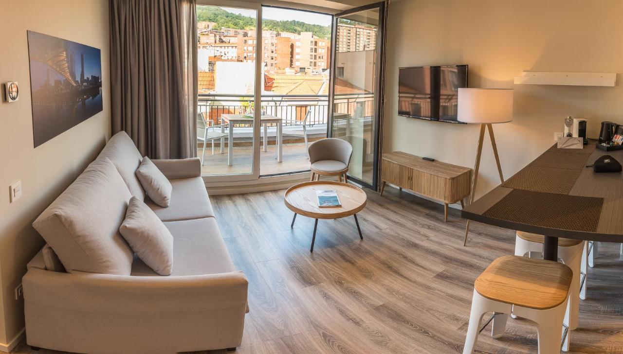 Estudio con terraza